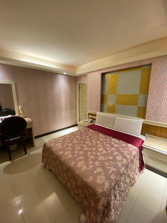 Sweet Hotel New Taipei City Екстер'єр фото